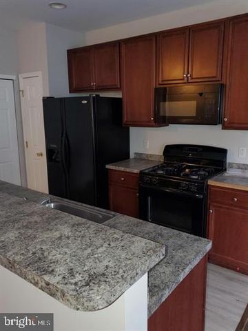 33 BREWERYTOWN CT, Philadelphia, PA 19121