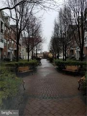 33 BREWERYTOWN CT, Philadelphia, PA 19121