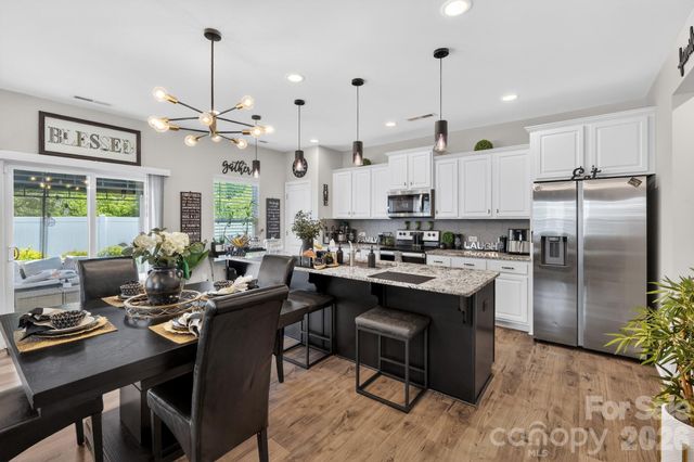 1101 Freeman View Drive, Albemarle, NC 28001