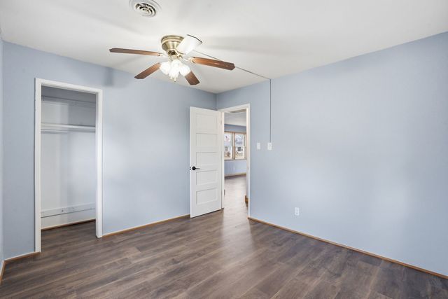 2515 W 69th Street, Davenport, IA 52806