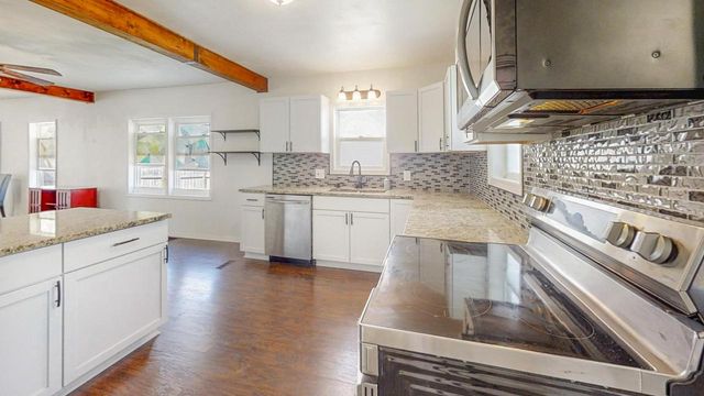 546 Williams Street, Janesville, WI 53545