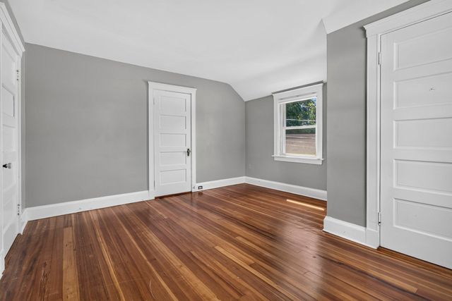 121 Oakland St, Mansfield, MA 02048