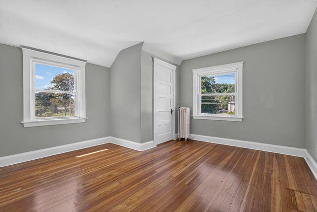121 Oakland St, Mansfield, MA 02048