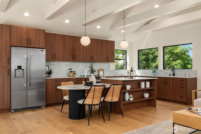 3513 SW Austin Street, Seattle, WA 98126