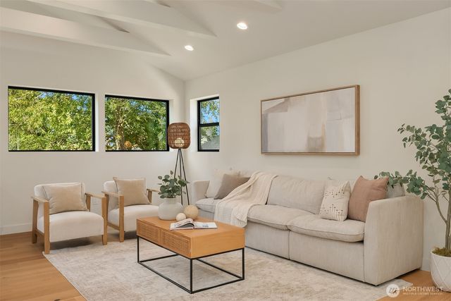 3513 SW Austin Street, Seattle, WA 98126