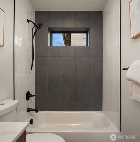3513 SW Austin Street, Seattle, WA 98126