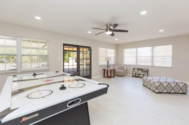 118 2ND STREET NW, Ruskin, FL 33570