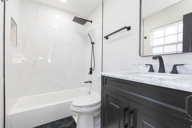 118 2ND STREET NW, Ruskin, FL 33570