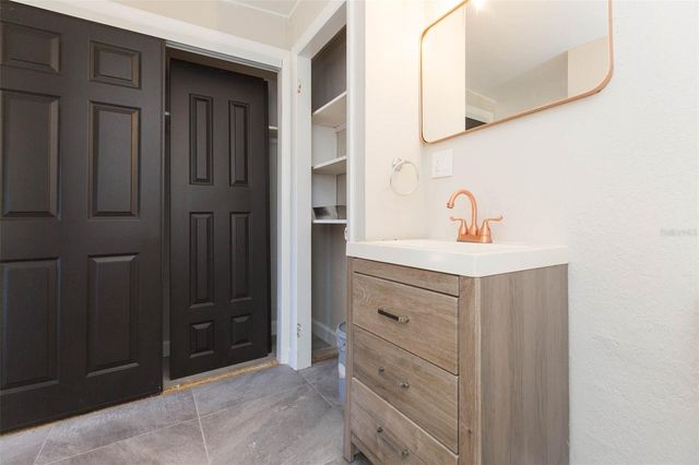 118 2ND STREET NW, Ruskin, FL 33570