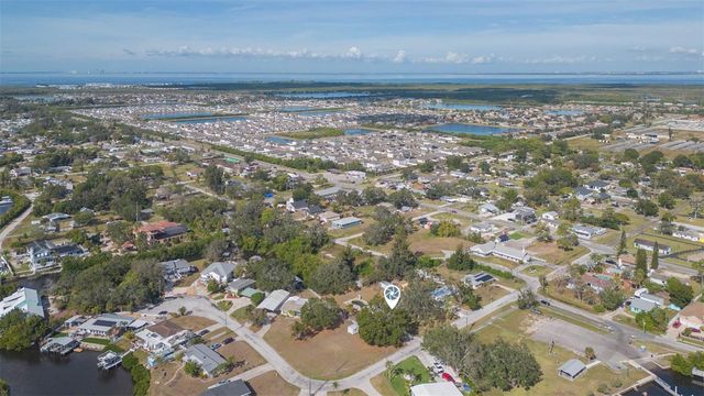 118 2ND STREET NW, Ruskin, FL 33570