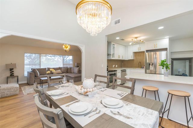 118 2ND STREET NW, Ruskin, FL 33570