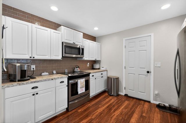 1048 Manzanita Drive, Julian, CA 92036