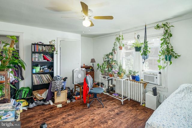 2711 BROWN ST, Philadelphia, PA 19130