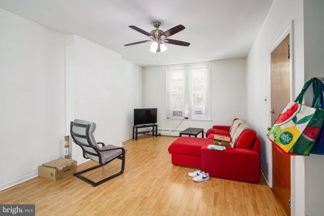 2711 BROWN ST, Philadelphia, PA 19130