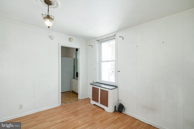 2711 BROWN ST, Philadelphia, PA 19130