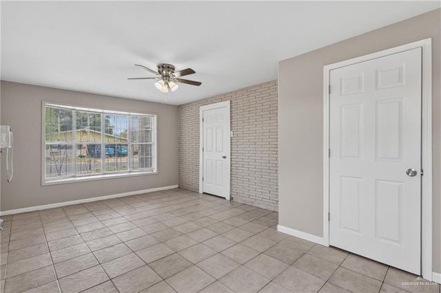 2105 Camellia Avenue, Mcallen, TX 78501