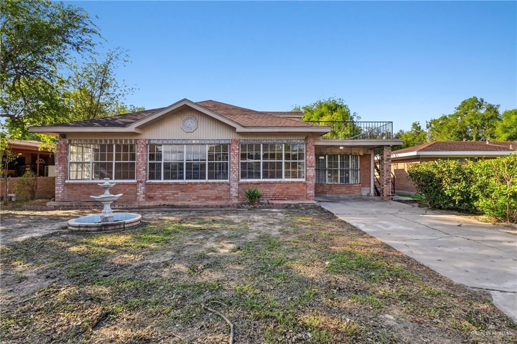 2105 Camellia Avenue, Mcallen, TX 78501