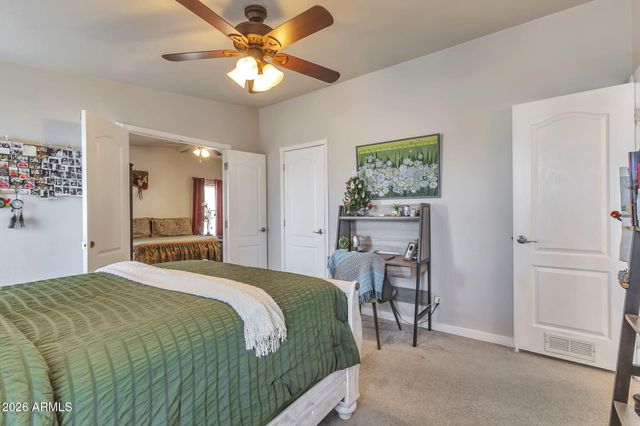 1236 W JUDD Road, San Tan Valley, AZ 85144