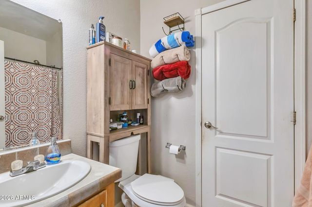 1236 W JUDD Road, San Tan Valley, AZ 85144