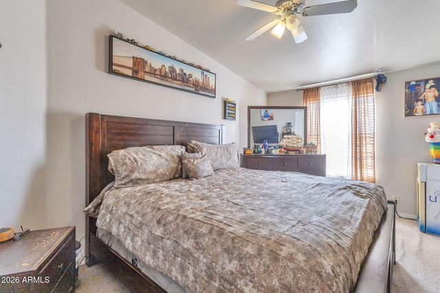 1236 W JUDD Road, San Tan Valley, AZ 85144