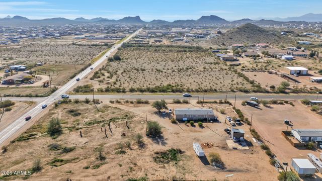 1236 W JUDD Road, San Tan Valley, AZ 85144