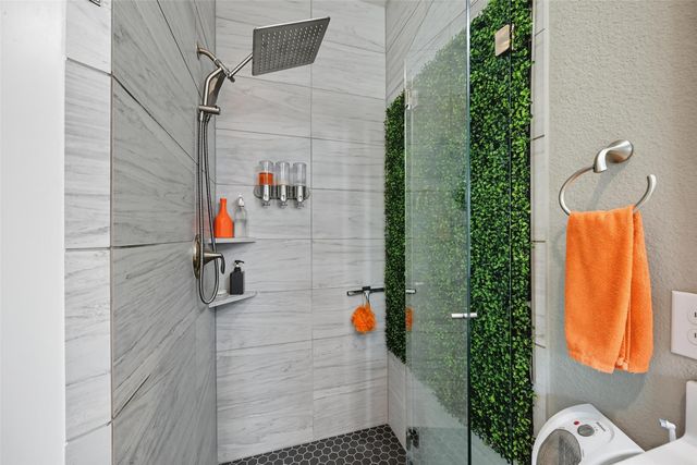 5840 Callisto Court, Dallas, TX 75235