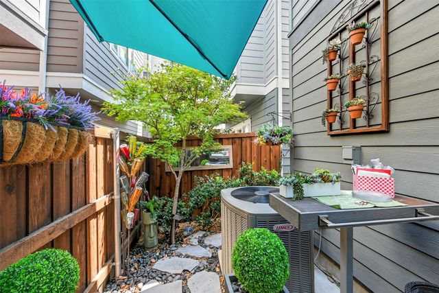 5840 Callisto Court, Dallas, TX 75235