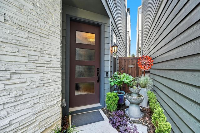 5840 Callisto Court, Dallas, TX 75235