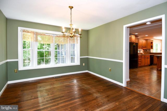 8870 BROOK DR, Waldorf, MD 20603