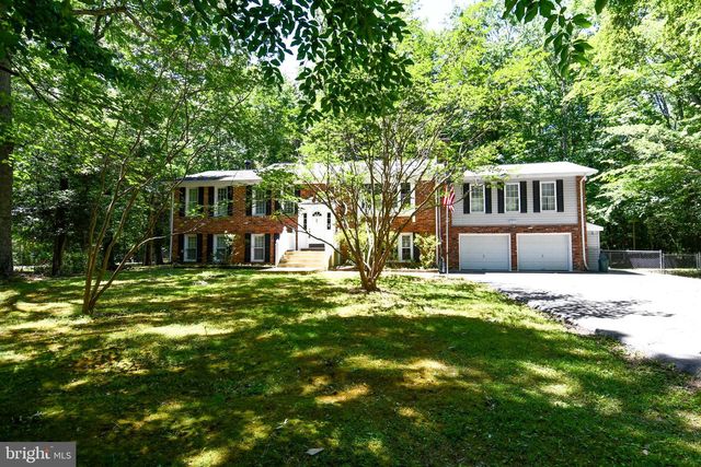 8870 BROOK DR, Waldorf, MD 20603