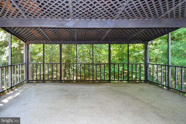 8870 BROOK DR, Waldorf, MD 20603