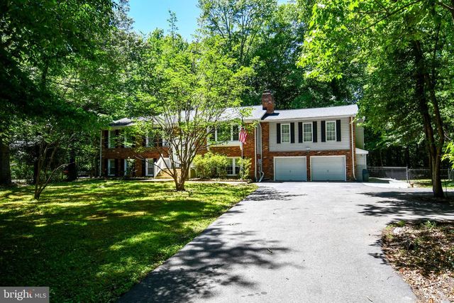 8870 BROOK DR, Waldorf, MD 20603