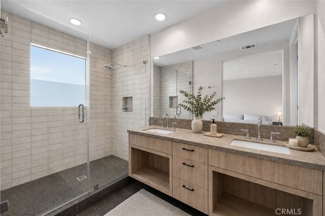 4518 N Ayla Lane, Los Angeles, CA 90041