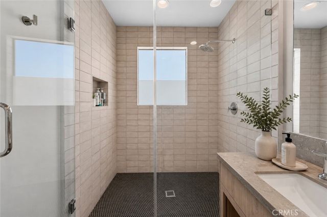 4518 N Ayla Lane, Los Angeles, CA 90041