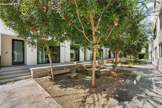 4518 N Ayla Lane, Los Angeles, CA 90041