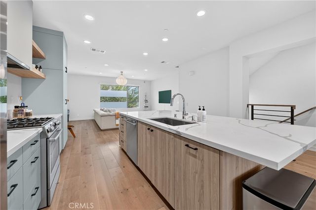 4518 N Ayla Lane, Los Angeles, CA 90041