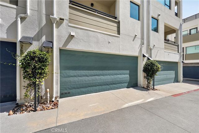 4518 N Ayla Lane, Los Angeles, CA 90041
