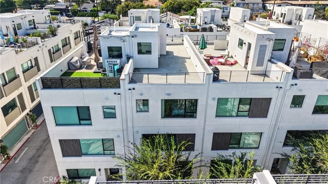 4518 N Ayla Lane, Los Angeles, CA 90041