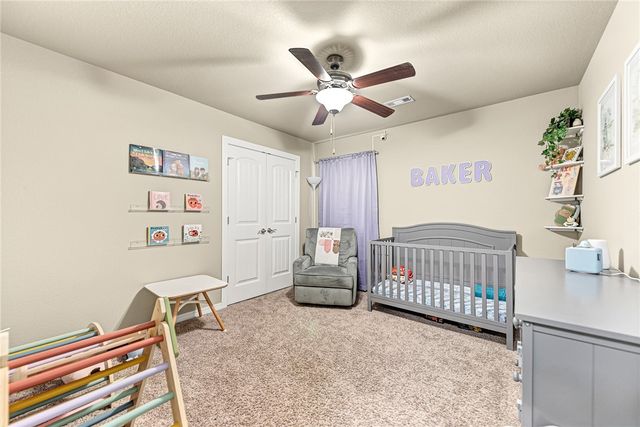 408 W Laurel Avenue, Rogers, AR 72758