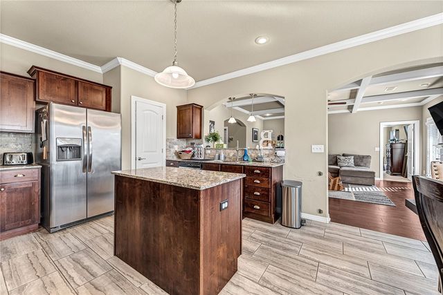 408 W Laurel Avenue, Rogers, AR 72758