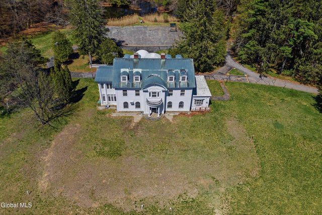 2255 Ballston Avenue, Saratoga Springs, NY 12866