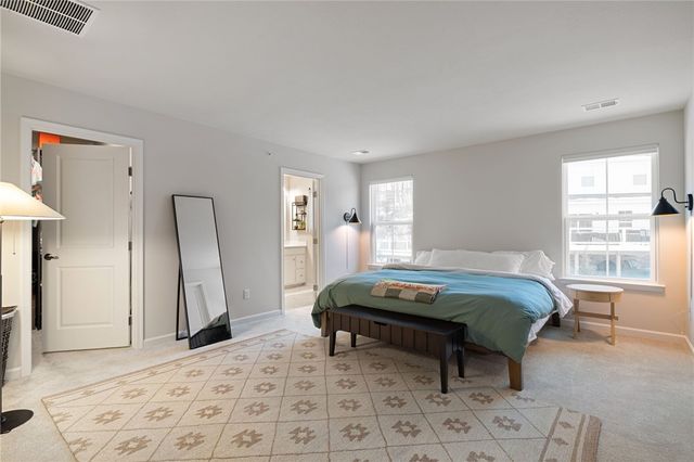 202 Dana Dr, O'hara, PA 15143