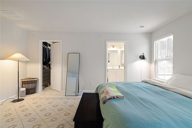 202 Dana Dr, O'hara, PA 15143