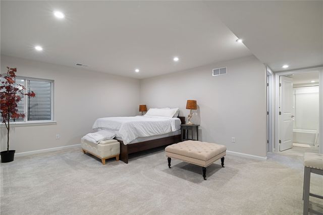 202 Dana Dr, O'hara, PA 15143