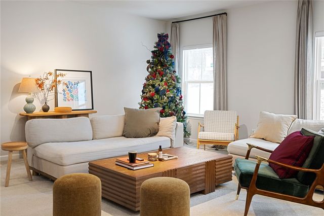 202 Dana Dr, O'hara, PA 15143