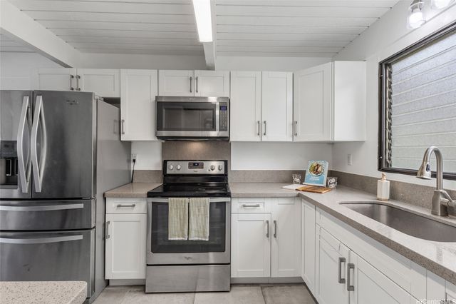 47-389 Hui Iwa Street 2, Kaneohe, HI 96744