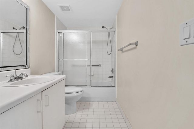9537 Weldon Circle I213, Tamarac, FL 33321