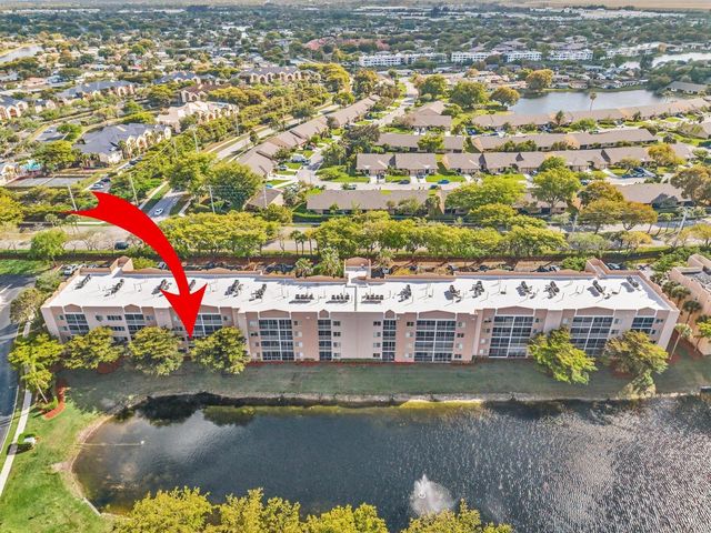 9537 Weldon Circle I213, Tamarac, FL 33321