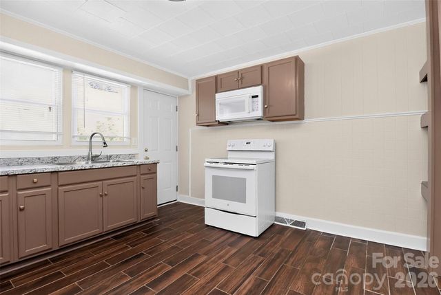 1142 Eisenhower Road, Rock Hill, SC 29730