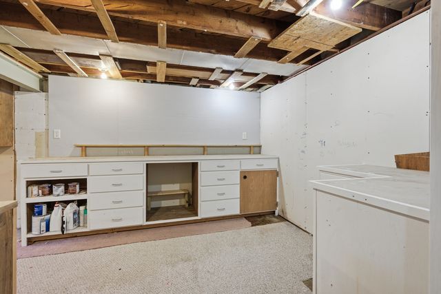 2938 31ST Street, Rock Island, IL 61201